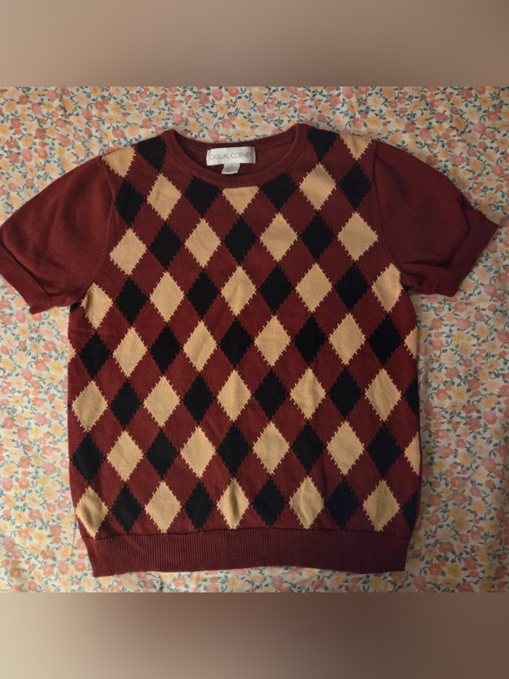 Casual Corner Women’s Short-Sleeve Argyle Sweater - Burgundy/Beige/Black